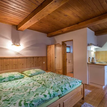 Montana Ubytování v soukromí Bobrovec